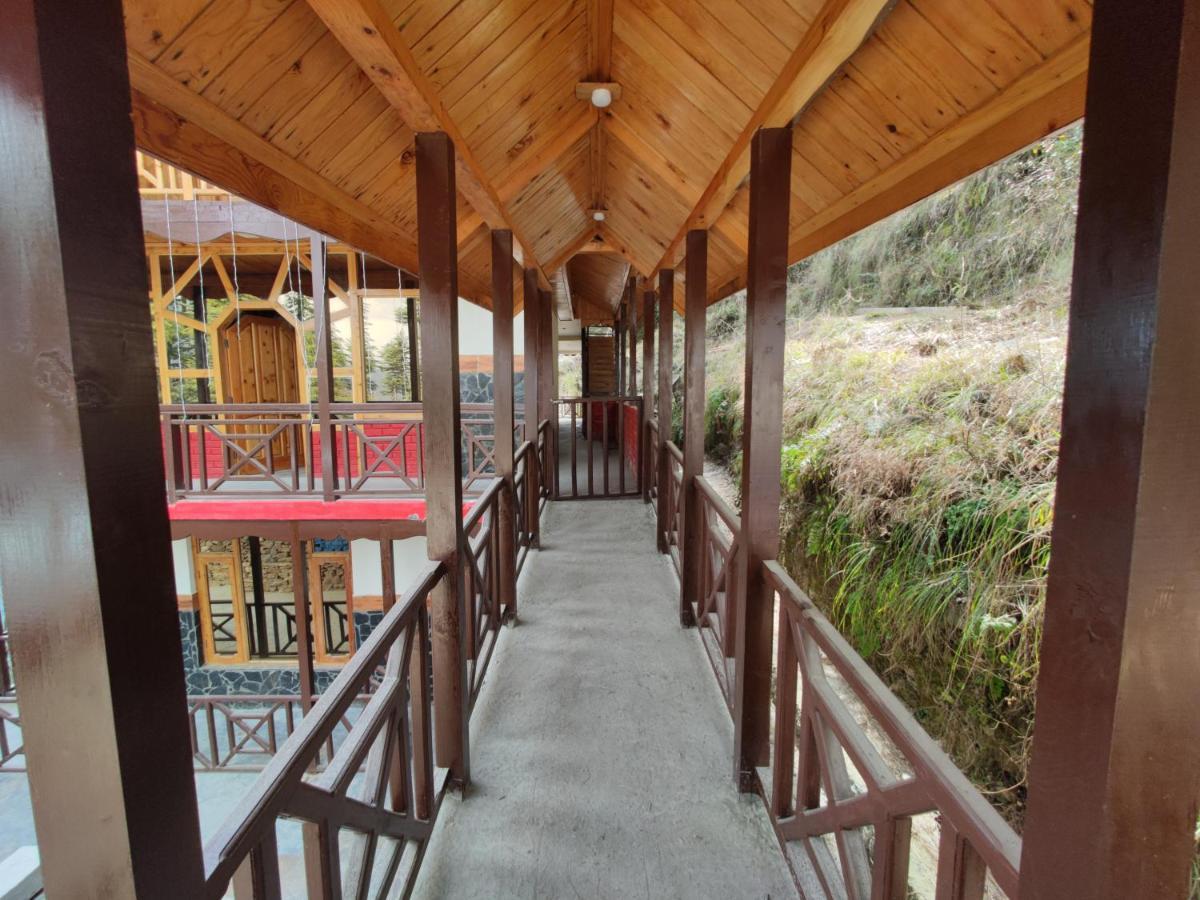 Freebird Nest 2 Stays & Cafe Jibhi Екстер'єр фото
